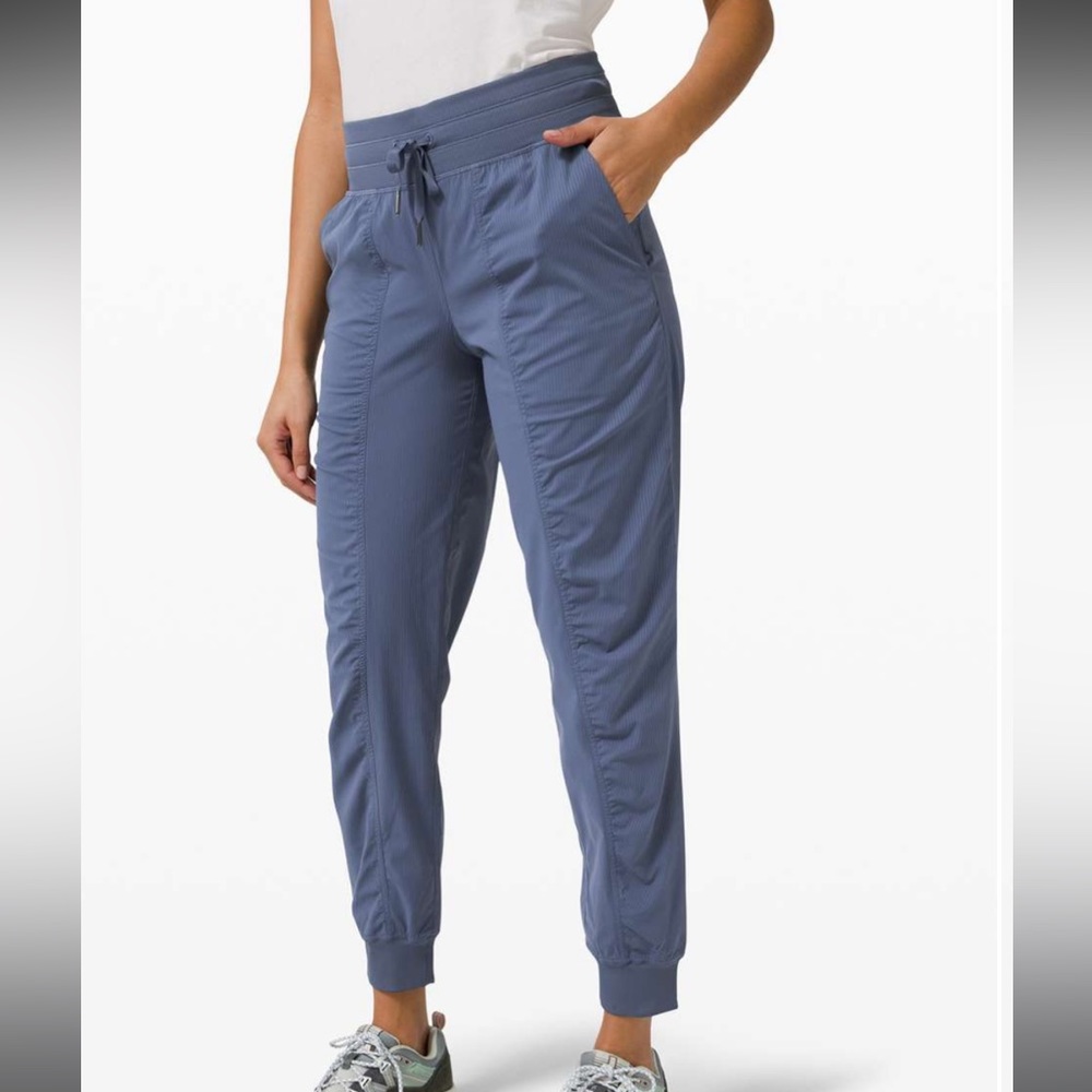 Lululemon dance studio mid rise joggers